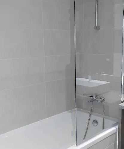 Standing Au Coeur D'albufeira 阿尔布费拉