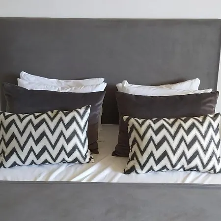 아파트 Standing Au Coeur D'albufeira 알부페이라